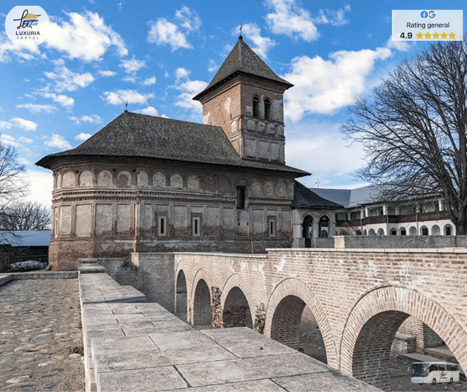 Circuit pentru relaxare si Spa la Baile Herculane cu vizita la Targul de Craciun din Craiova - 3 zile - foto 3